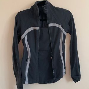 Lulu define jacket